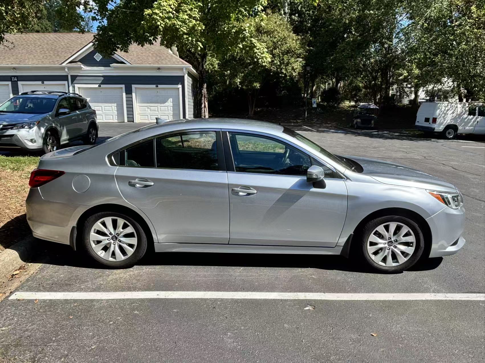 Used 2016 Subaru Legacy 2.5i Premium AWD/4WD image 22