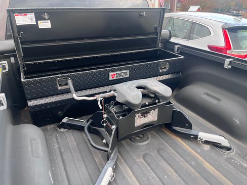 Used 2018 RAM 2500 Tradesman w/ Popular Equipment Group image 13