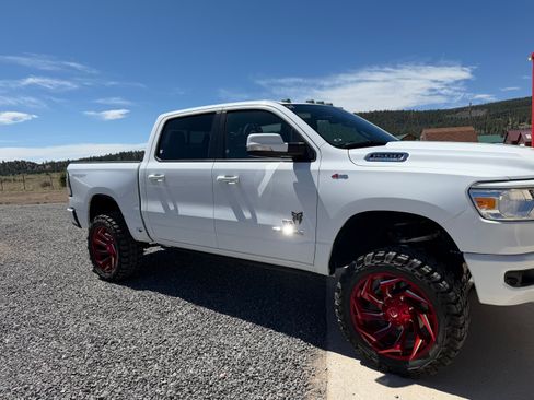 Used 2021 RAM 1500 Big Horn AWD/4WD image 12