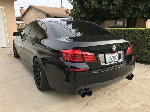 Used 2013 BMW 550i Sedan image 8