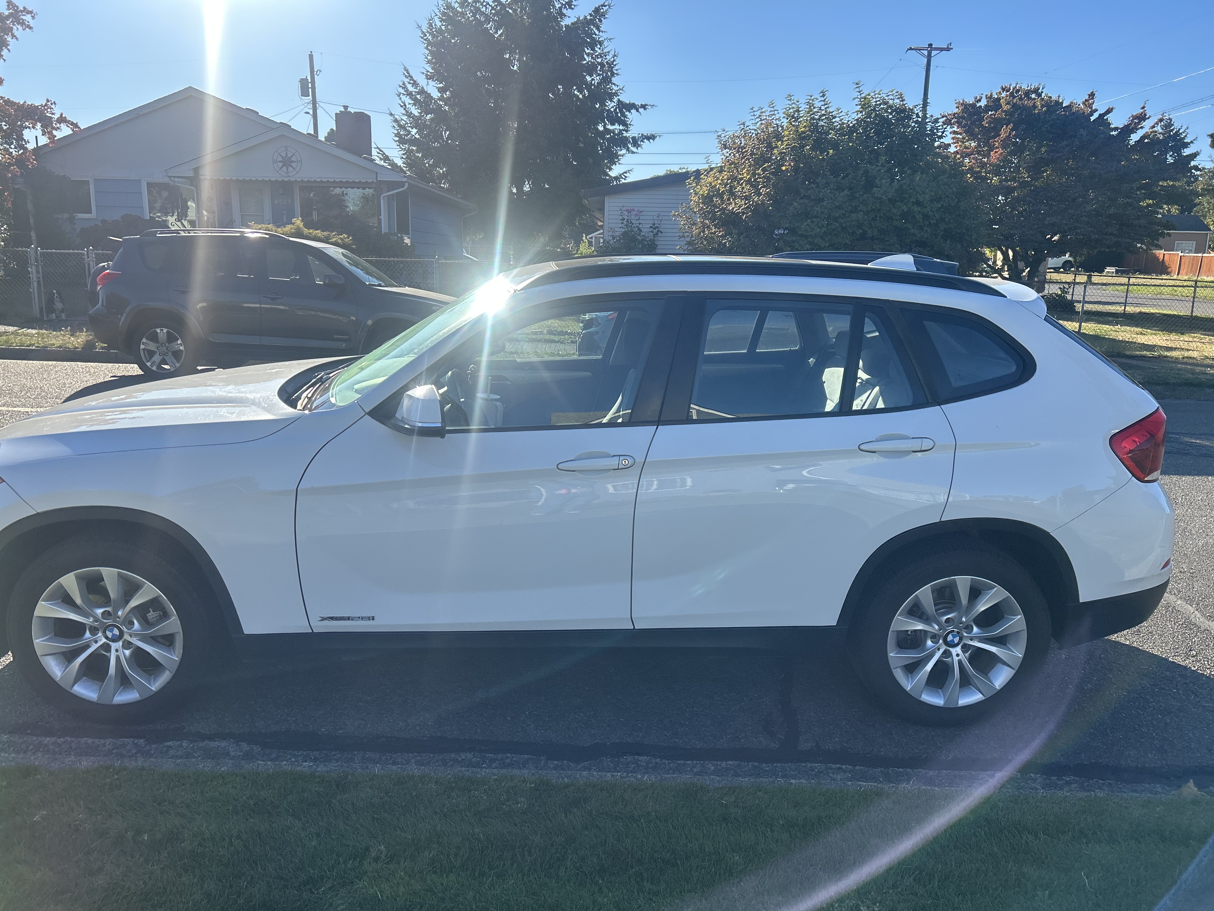 Used 2014 BMW X1 xDrive28i AWD/4WD image 4