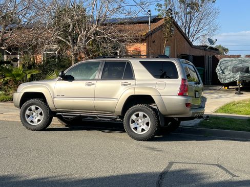 Used 2004 Toyota 4Runner Sport image 5