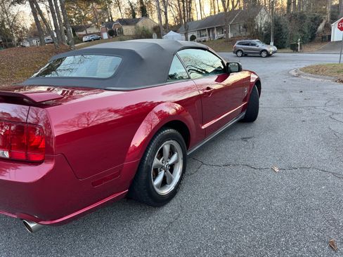Used 2006 Ford Mustang Premium image 8