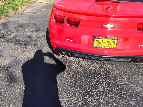 Used 2013 Chevrolet Camaro ZL1 RWD image 5