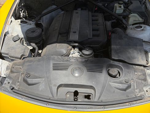 Used 2003 BMW Z4 2.5i RWD image 14