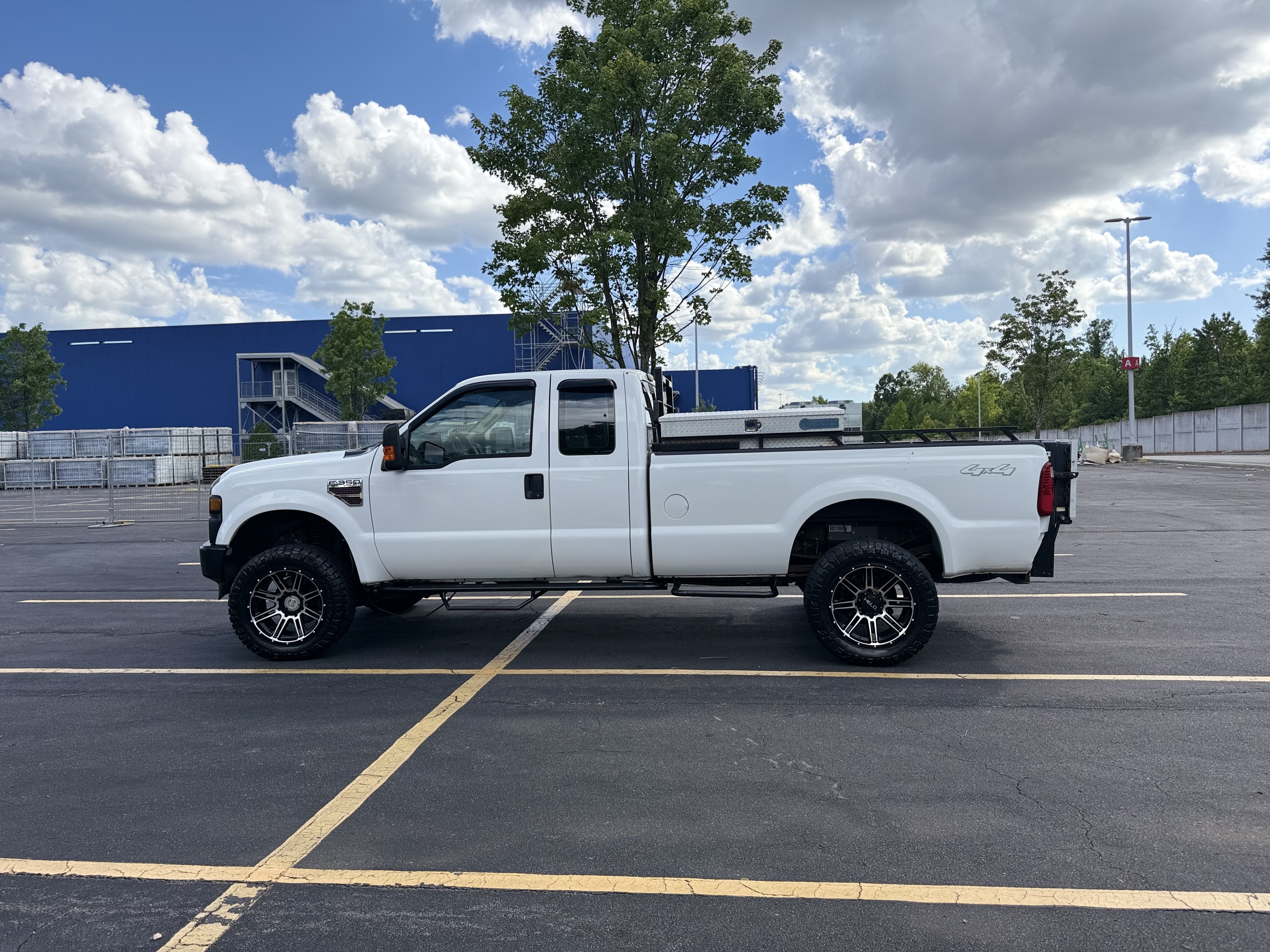 Used 2008 Ford F350 XL AWD/4WD image 11