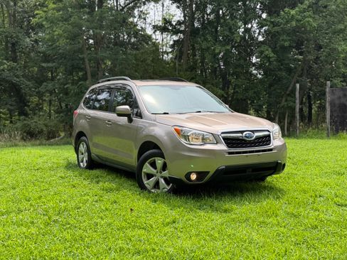 Used 2016 Subaru Forester 2.5i Premium AWD/4WD image 1