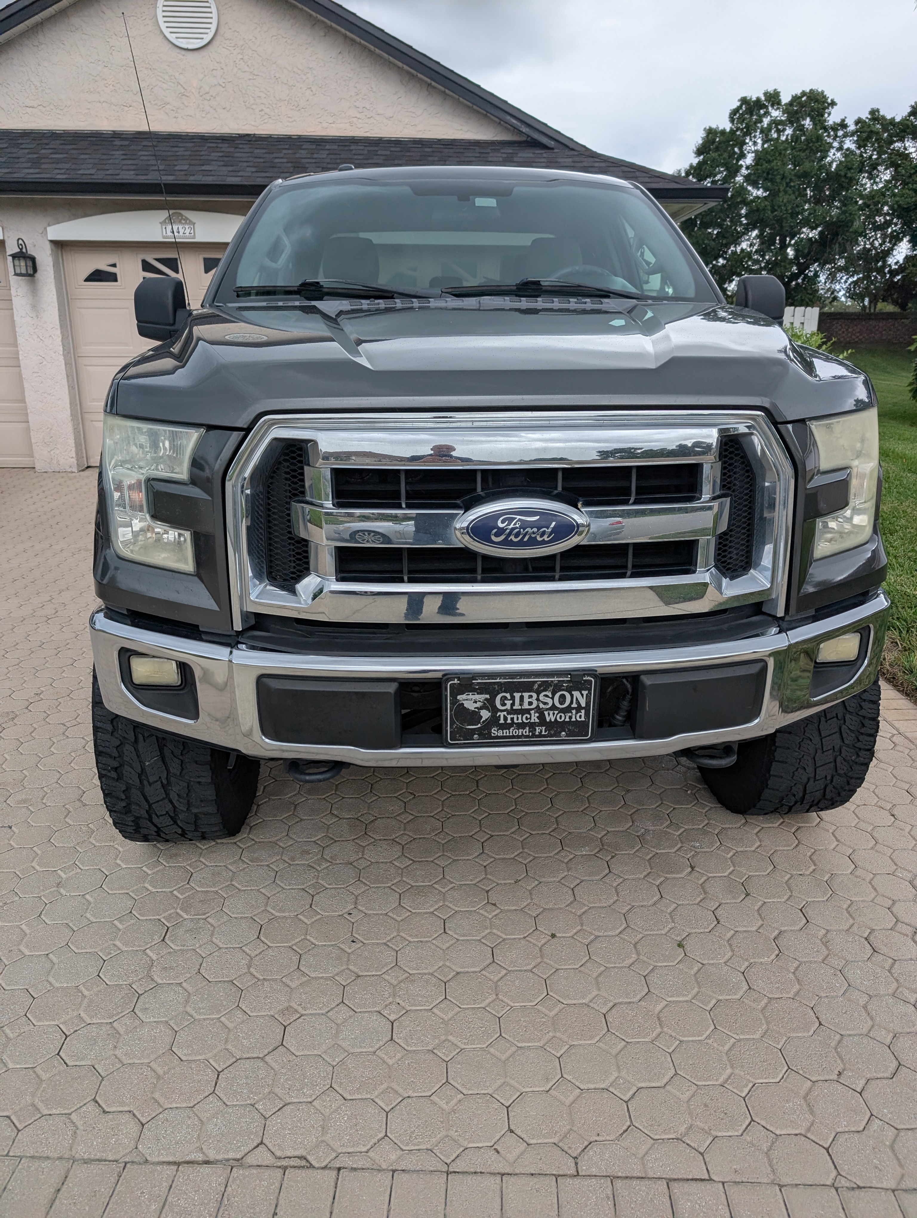 Used 2015 Ford F150 XLT AWD/4WD image 1