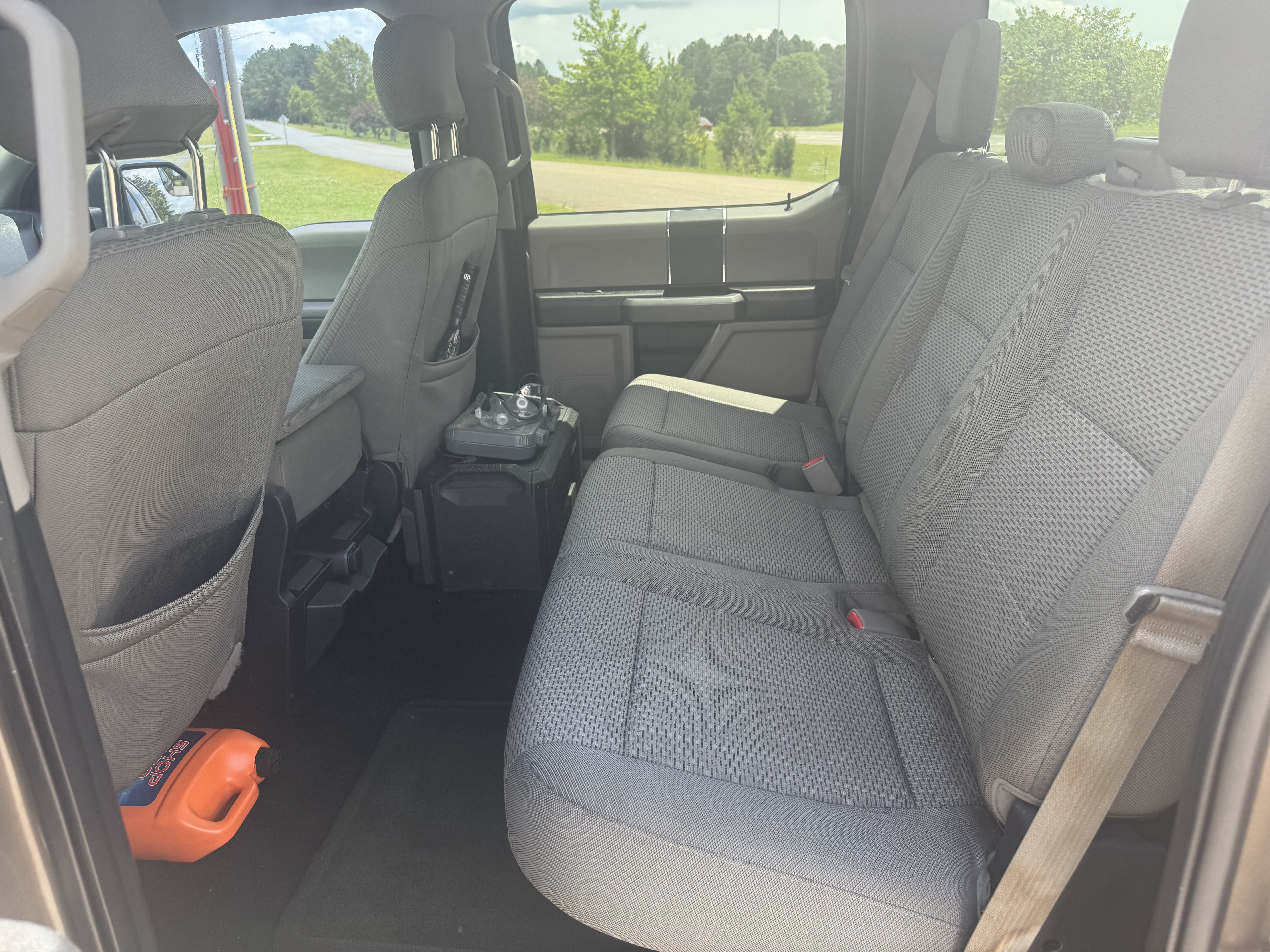 Used 2016 Ford F150 XLT AWD/4WD image 16