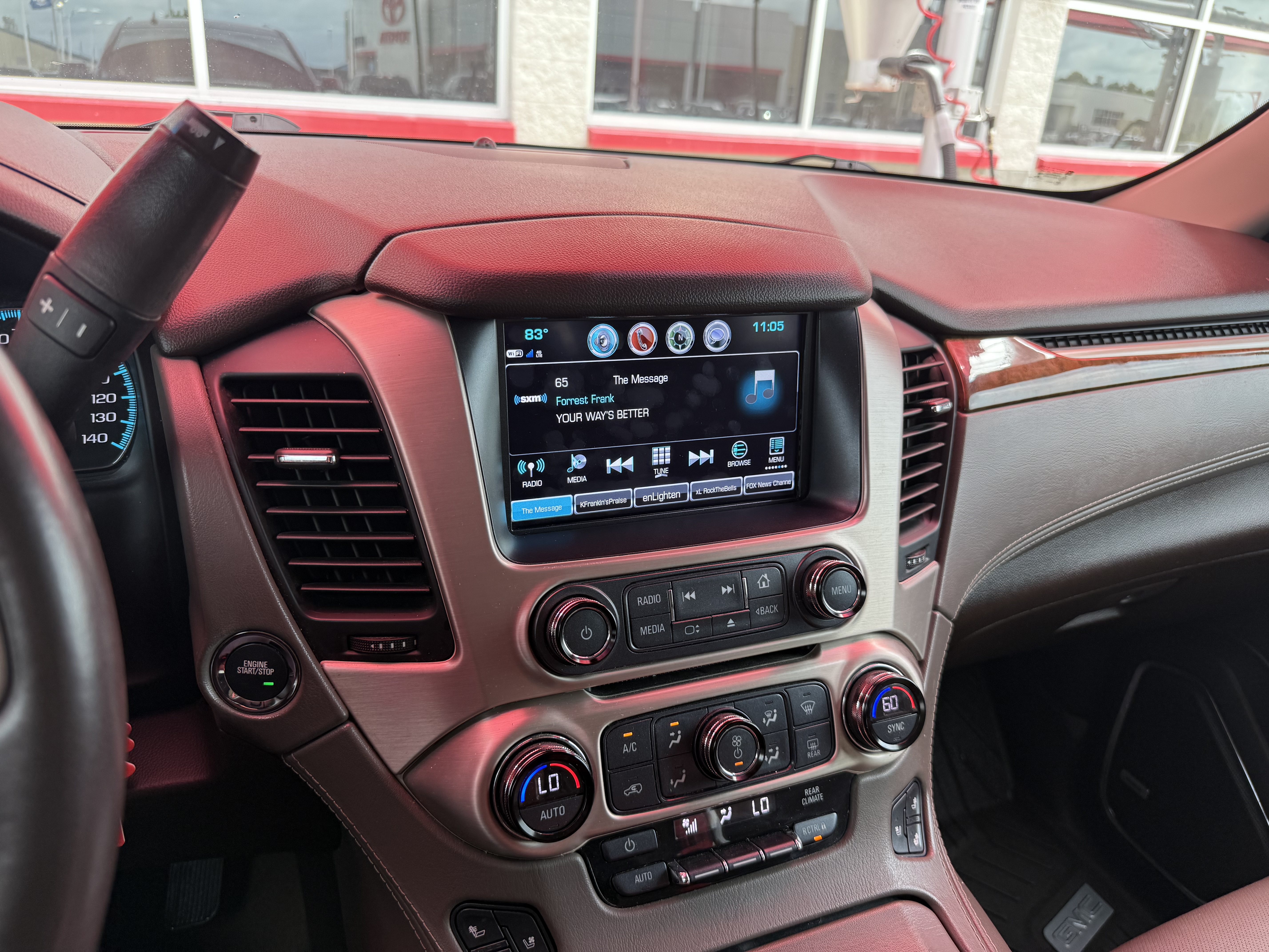 Used 2017 GMC Yukon Denali RWD image 20