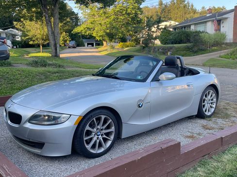 Used 2006 BMW Z4 3.0i RWD image 21