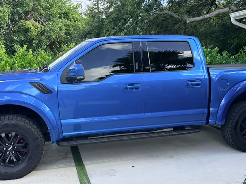 Used 2019 Ford F150 Raptor w/ Equipment Group 802A Luxury AWD/4WD image 1