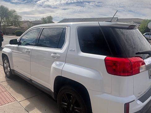 Used 2016 GMC Terrain SLE FWD image 6
