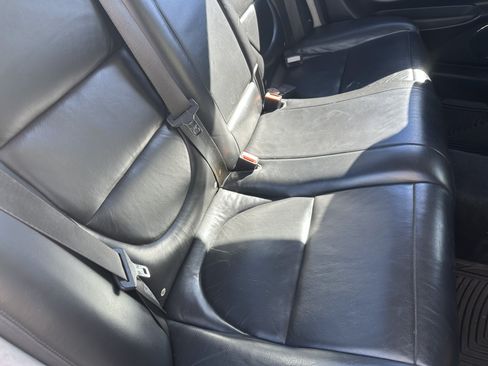 Used 2005 Jaguar XJ8 image 6