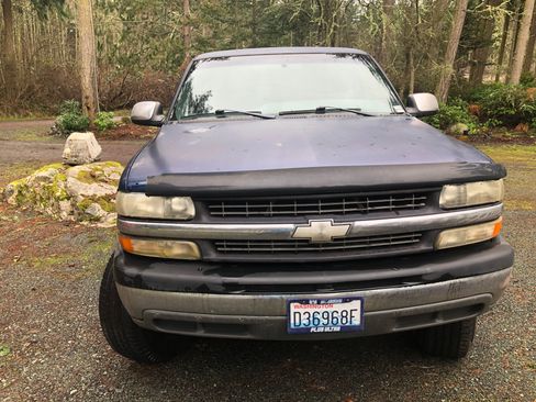Used 2002 Chevrolet Silverado 1500 LS image 4
