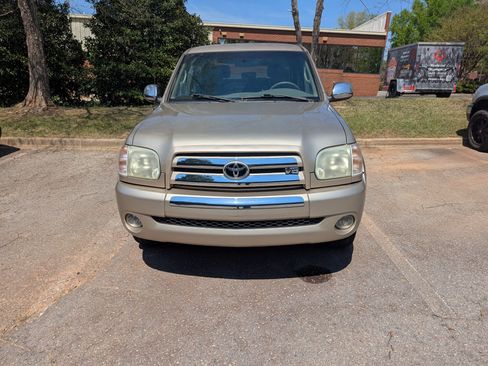 Used 2006 Toyota Tundra SR5 image 2