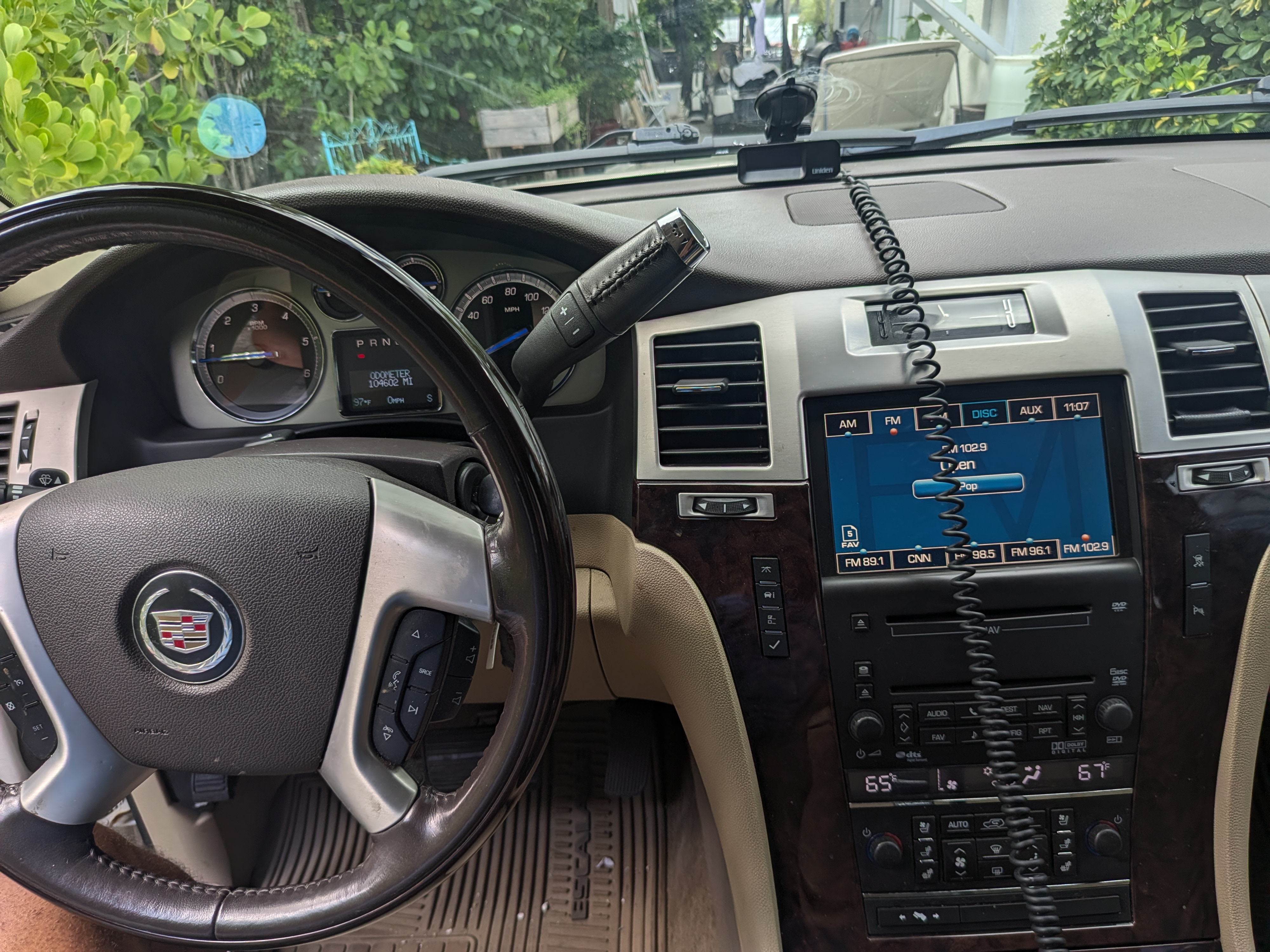 Used 2009 Cadillac Escalade EXT AWD/4WD image 8