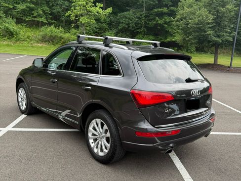 Used 2016 Audi Q5 2.0T Premium Plus w/ Technology Package AWD/4WD image 4