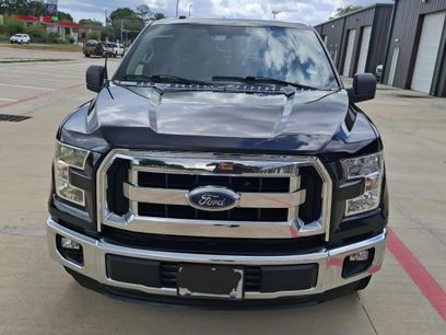 Used 2016 Ford F150 XLT w/ Equipment Group 301A Mid