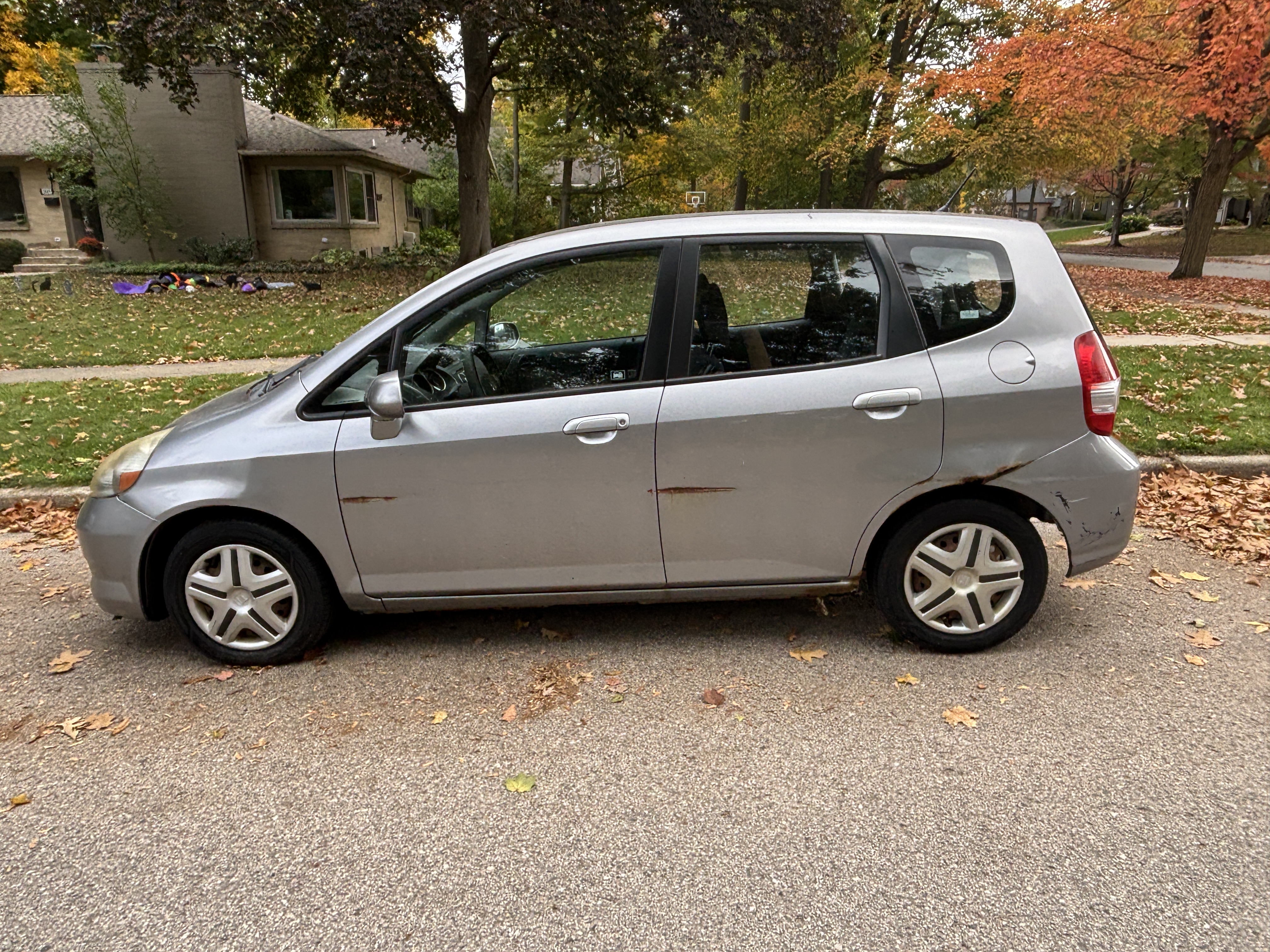 Used 2008 Honda Fit image 8