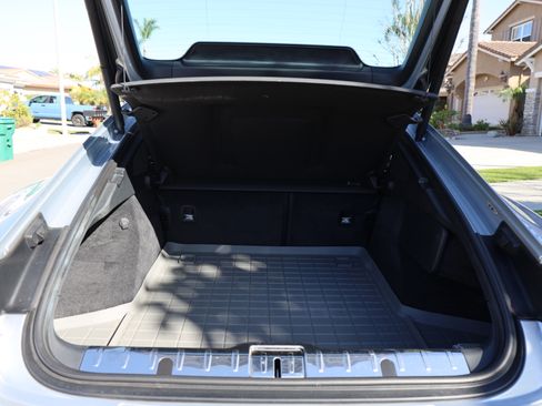 Used 2017 Porsche Panamera 4S image 9