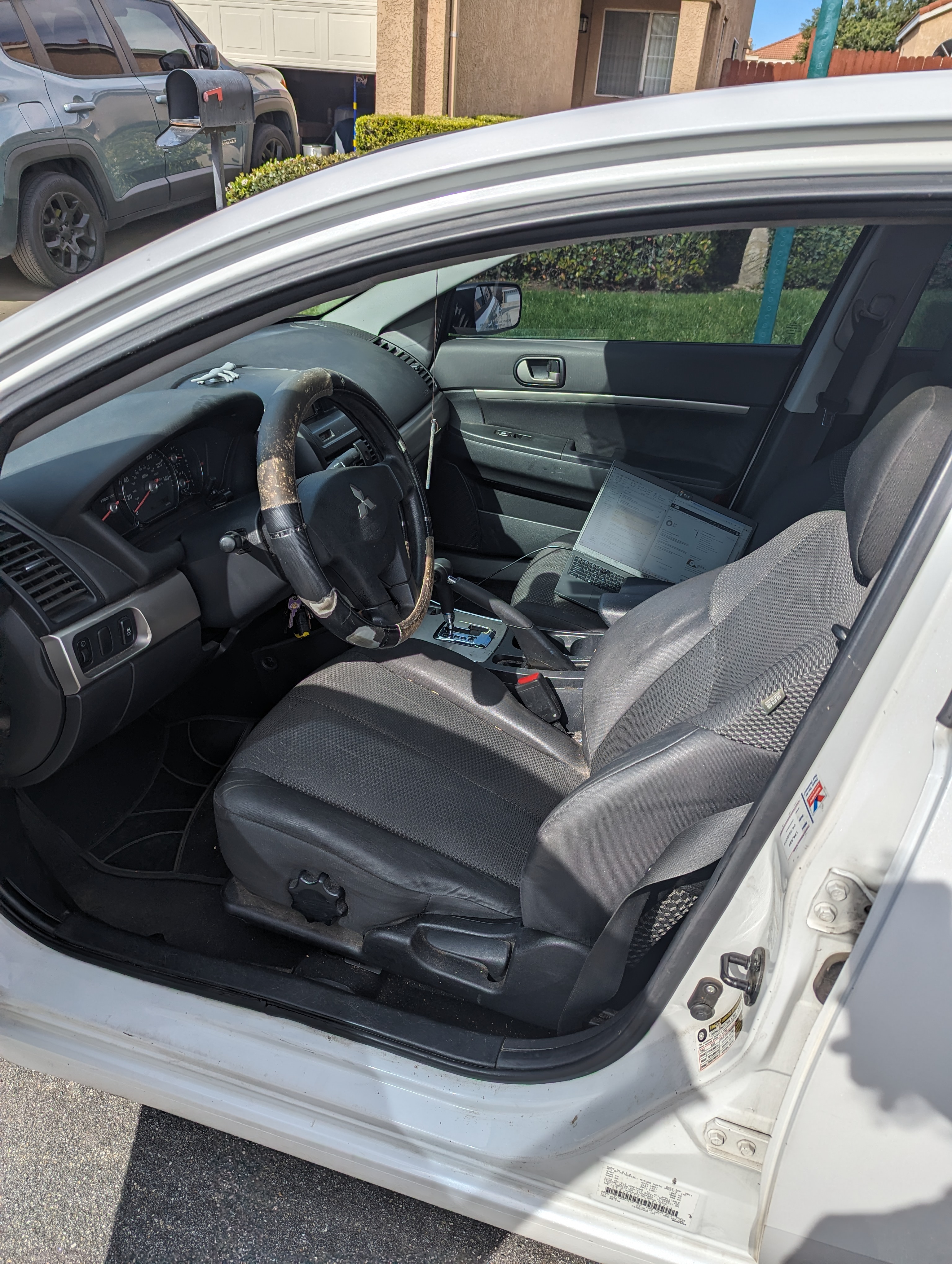 Used 2012 Mitsubishi Galant FWD image 11