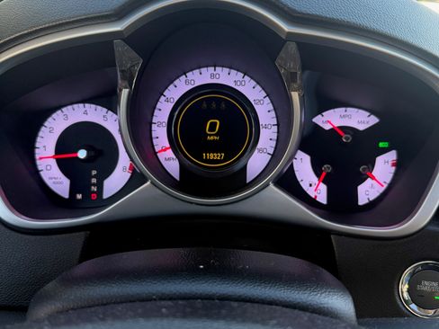 Used 2012 Cadillac SRX Luxury image 12