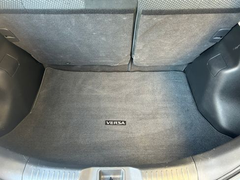 Used 2012 Nissan Versa 1.8 S w/ Plus Pkg image 22