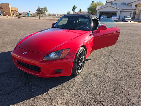 Used 2001 Honda S2000 image 10