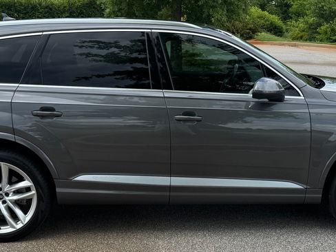 Used 2018 Audi Q7 3.0T Prestige image 5