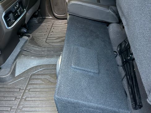 Used 2020 GMC Sierra 2500 Denali w/ Denali Ultimate Package image 15