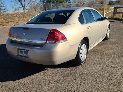 Used 2011 Chevrolet Impala LS Sedan 4D image 8