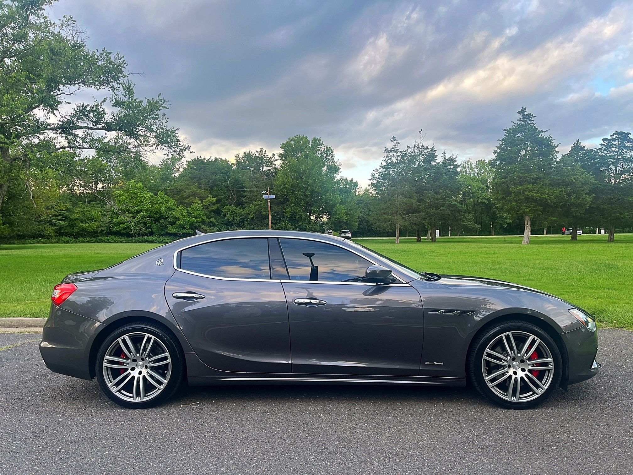 Used 2018 Maserati Ghibli S GranSport RWD image 4