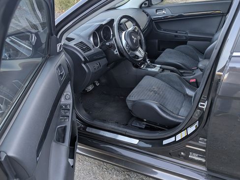 Used 2014 Mitsubishi Lancer Evolution MR image 10