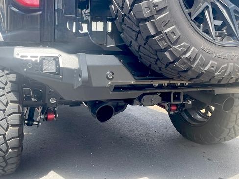 Used 2023 Ford Bronco Outer Banks image 9