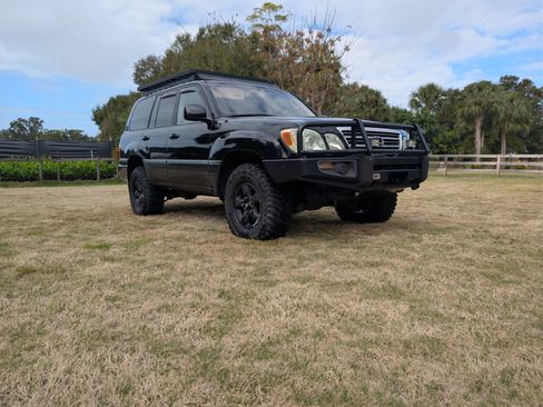 Used 2004 Lexus LX 470 4WD image 4