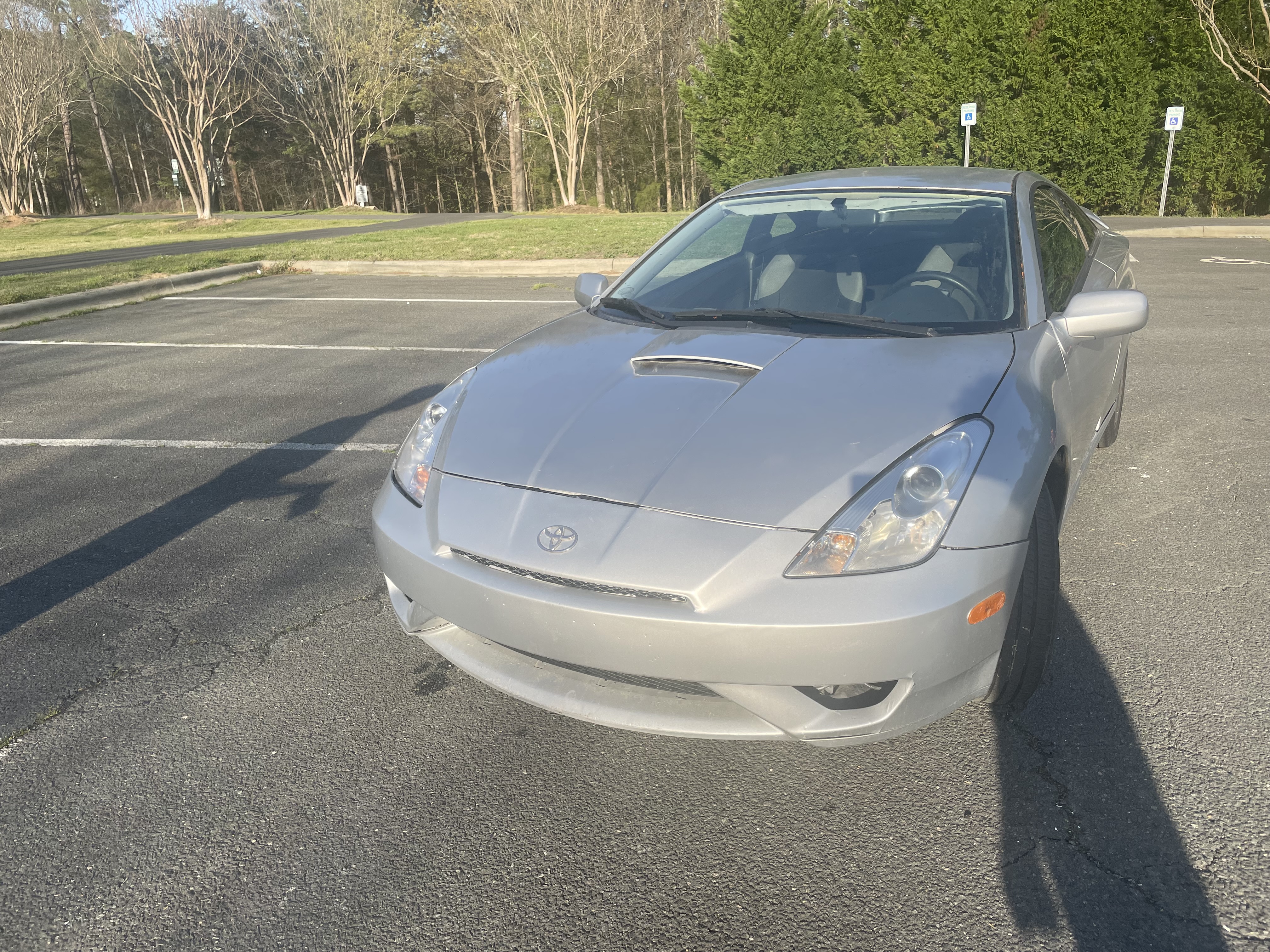 Used 2003 Toyota Celica GT FWD image 1