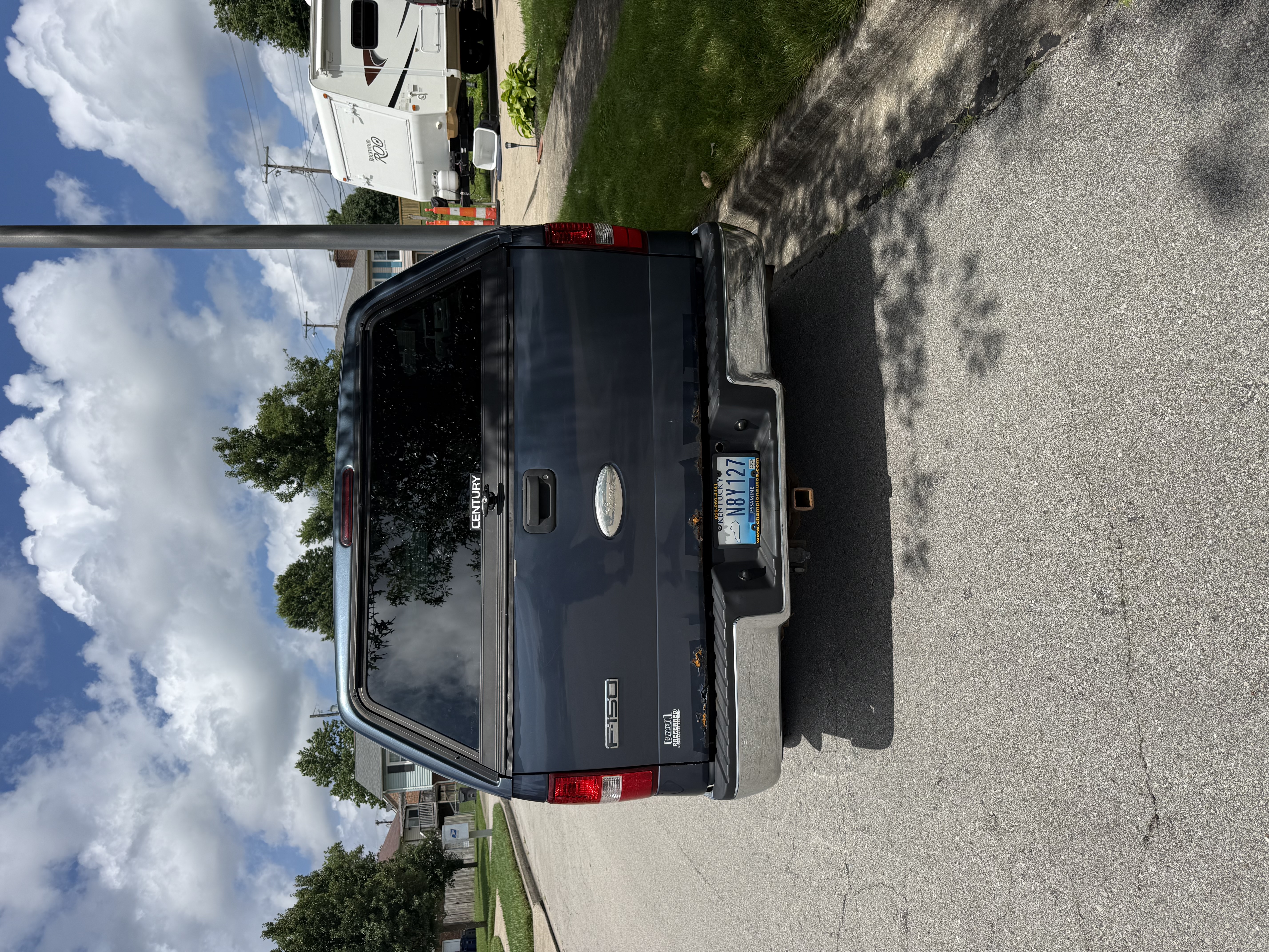 Used 2006 Ford F150 XLT RWD image 2