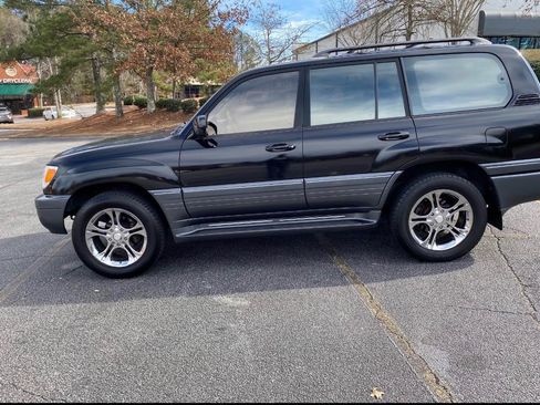 Used 2002 Lexus LX 470 4WD image 1