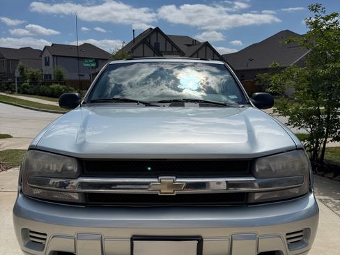 Used 2008 Chevrolet TrailBlazer 4WD w/ Smoker's Package image 13