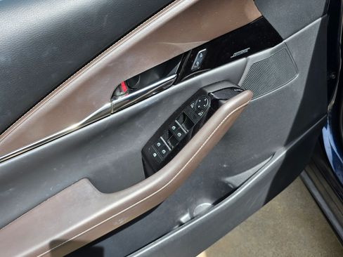 Used 2021 MAZDA CX-30 FWD 2.5 S w/ Premium Package image 10