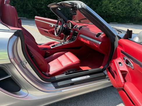 Used 2013 Porsche Boxster S RWD image 28