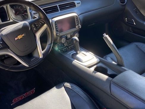Used 2014 Chevrolet Camaro SS w/ RS Package image 12