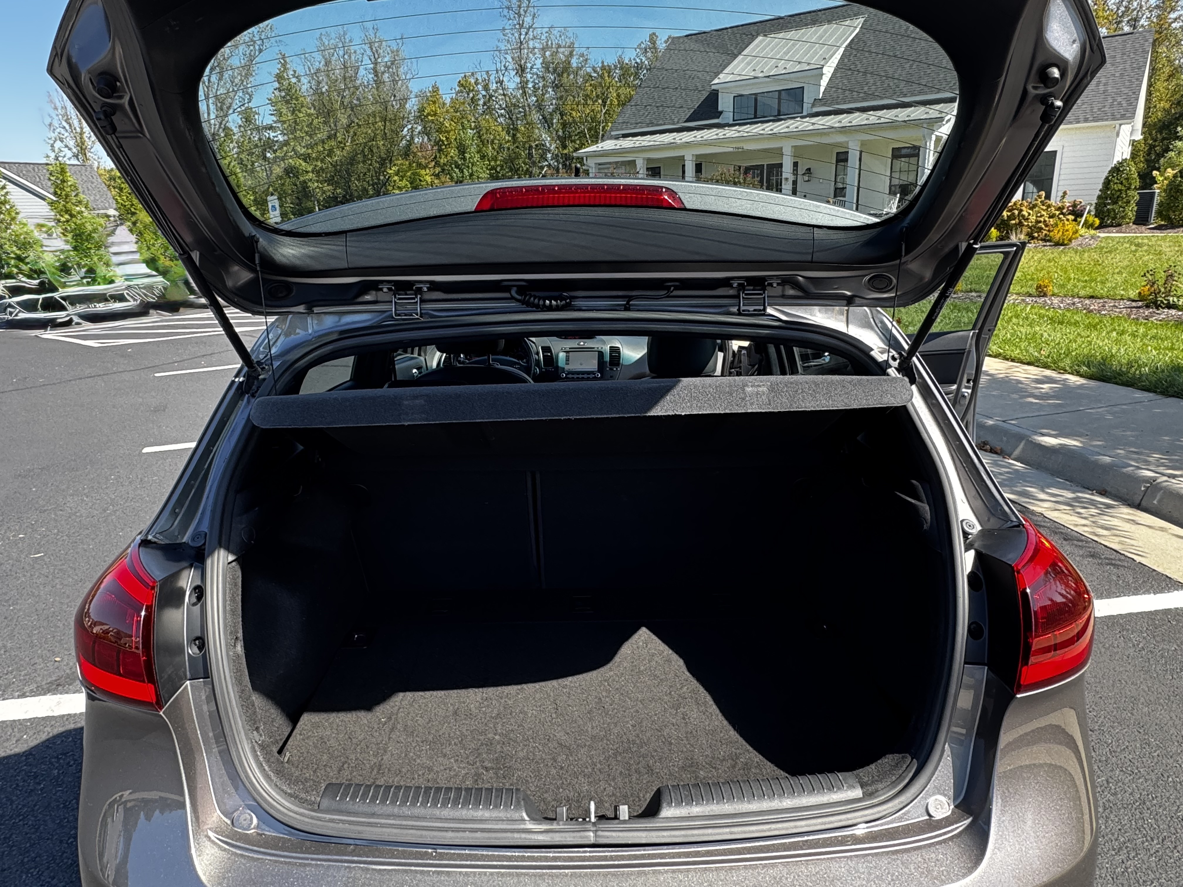 Used 2015 Kia Forte SX w/ SX Premium Package FWD image 10