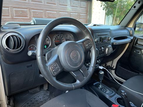 Used 2016 Jeep Wrangler Unlimited Sport w/ Quick Order Package 24S image 8