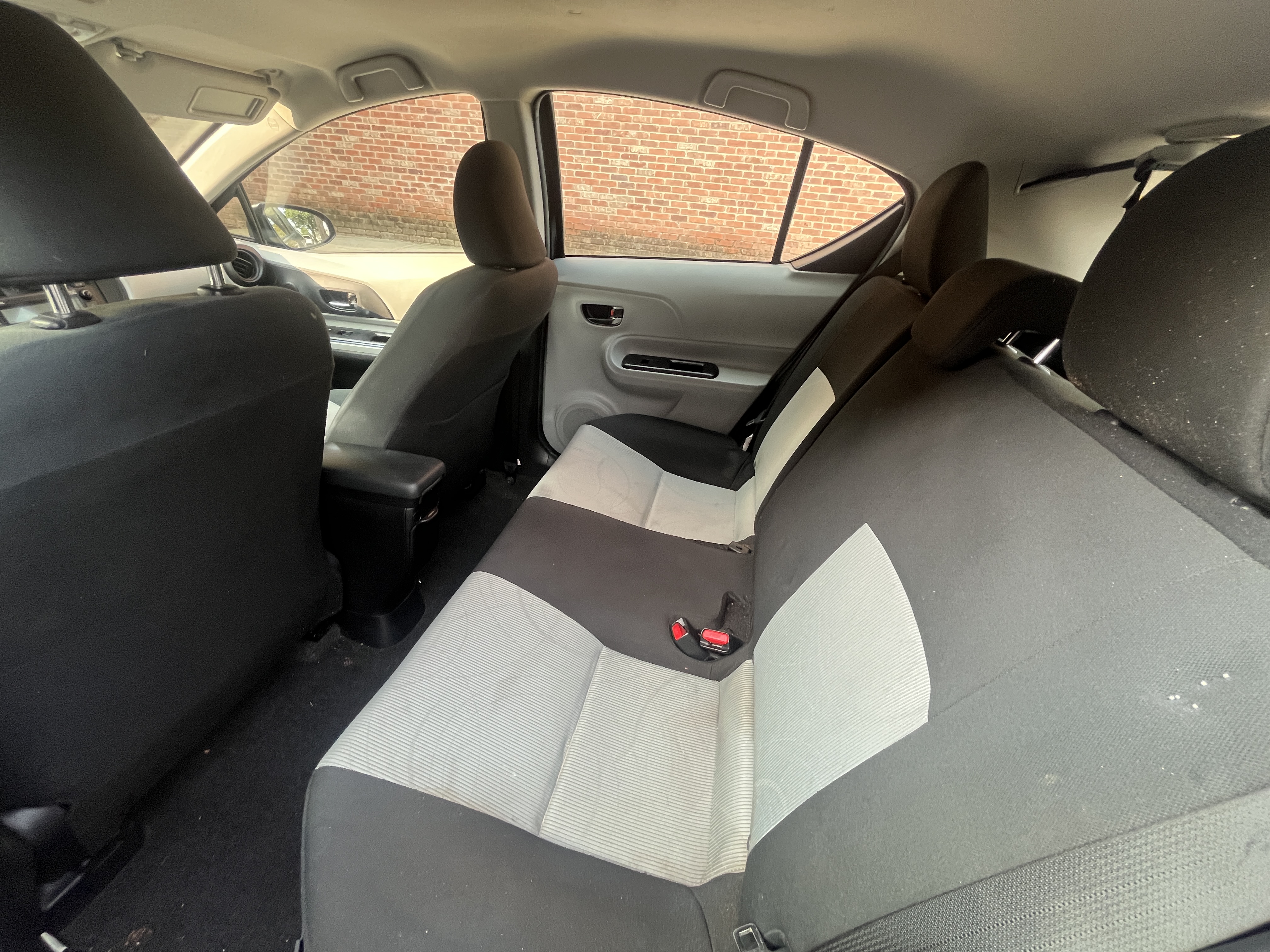 Used 2012 Toyota Prius C Two FWD image 4