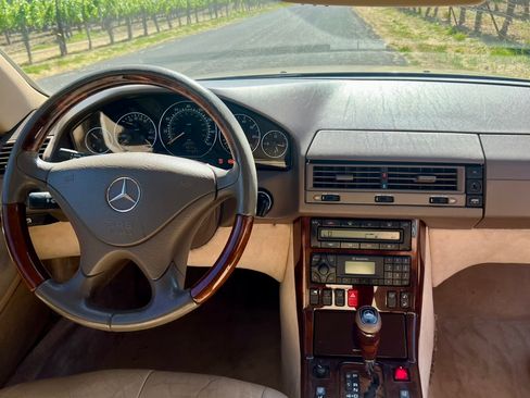Used 2000 Mercedes-Benz SL 500 image 13