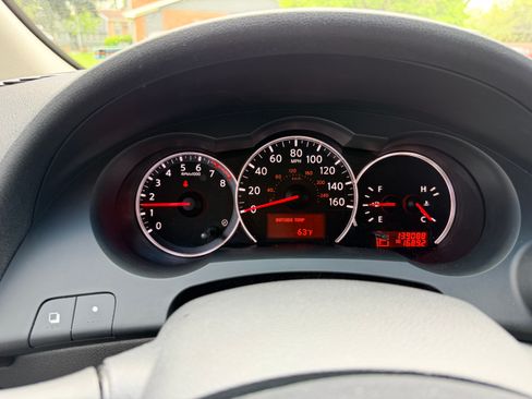 Used 2012 Nissan Altima 3.5 SR w/ Technology Pkg FWD image 25