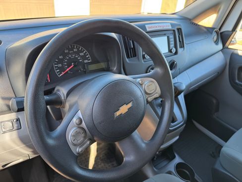 Used 2015 Chevrolet City Express LT w/ Technology Package image 10