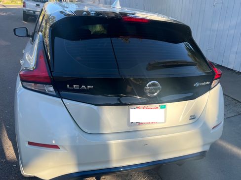 Used 2019 Nissan Leaf SL Plus image 24